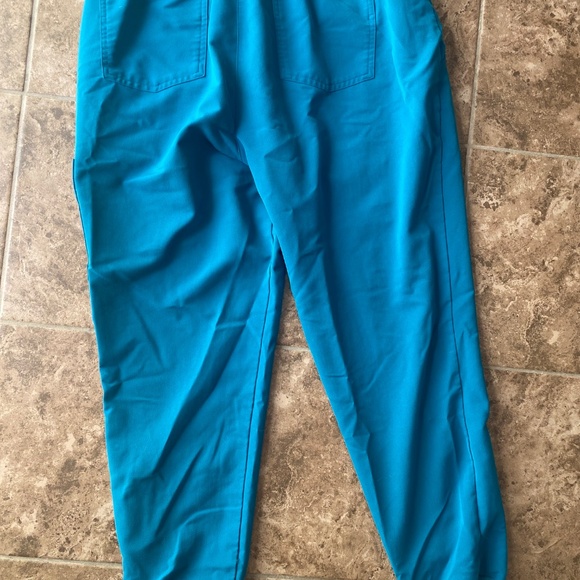 Figs blue size L large jogger scrub bottoms limited edition - Picture 4 of 5